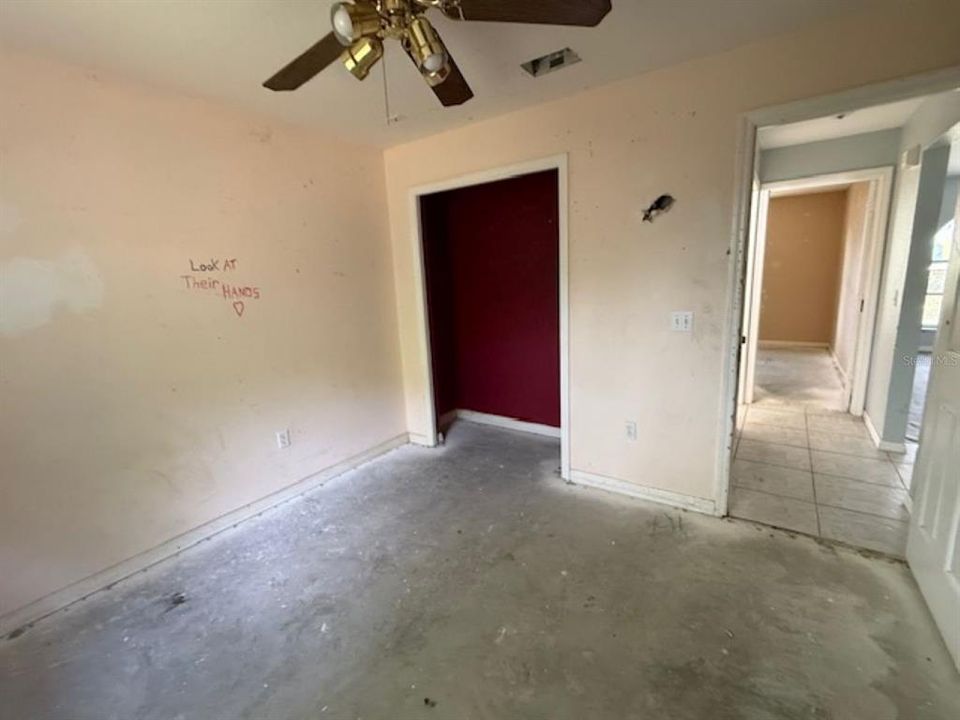 Active With Contract: $124,000 (3 beds, 2 baths, 1156 Square Feet)