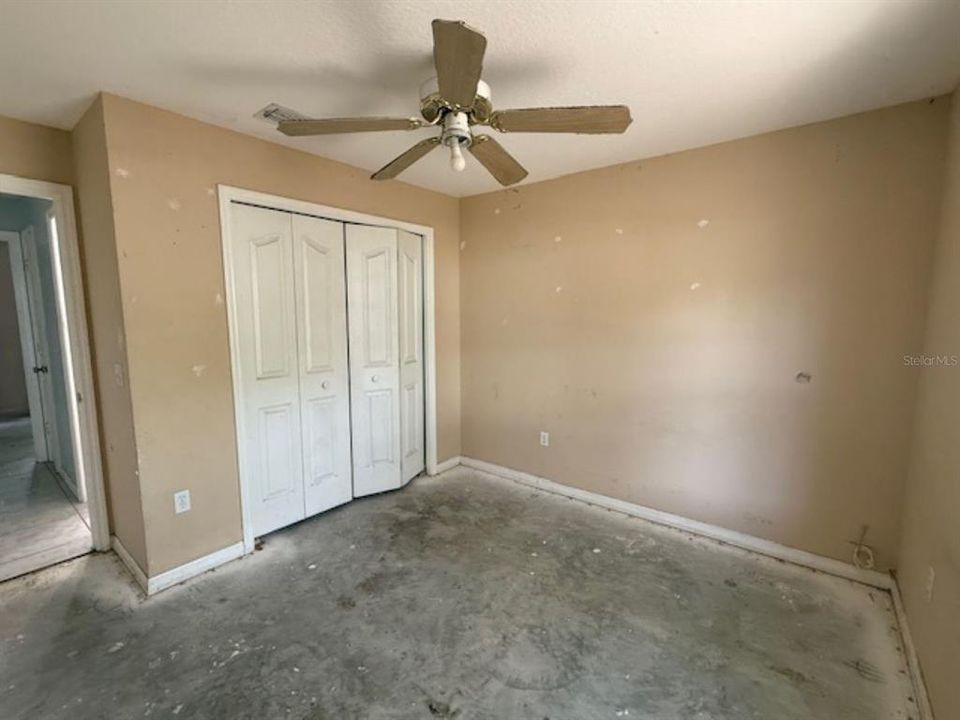 Active With Contract: $124,000 (3 beds, 2 baths, 1156 Square Feet)