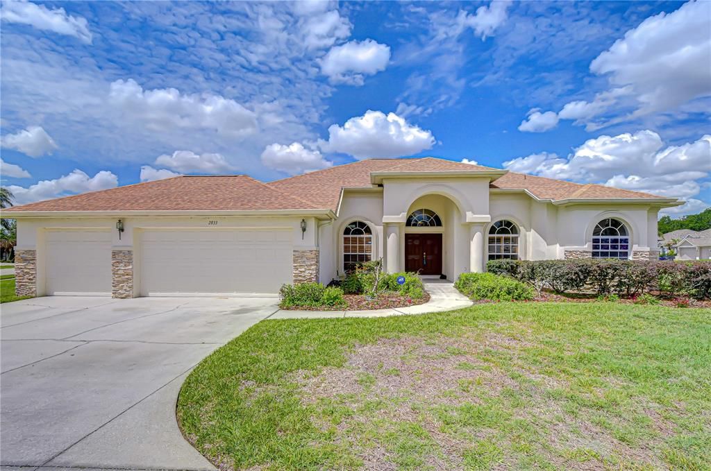 For Sale: $625,000 (4 beds, 3 baths, 3001 Square Feet)