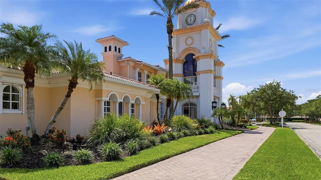 For Sale: $595,500 (3 beds, 3 baths, 2008 Square Feet)