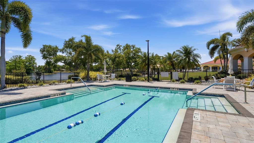 For Sale: $595,500 (3 beds, 3 baths, 2008 Square Feet)