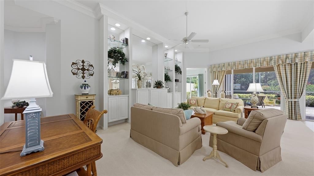 For Sale: $595,500 (3 beds, 3 baths, 2008 Square Feet)