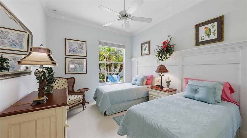 For Sale: $595,500 (3 beds, 3 baths, 2008 Square Feet)