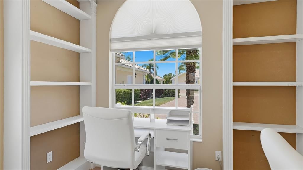 For Sale: $595,500 (3 beds, 3 baths, 2008 Square Feet)