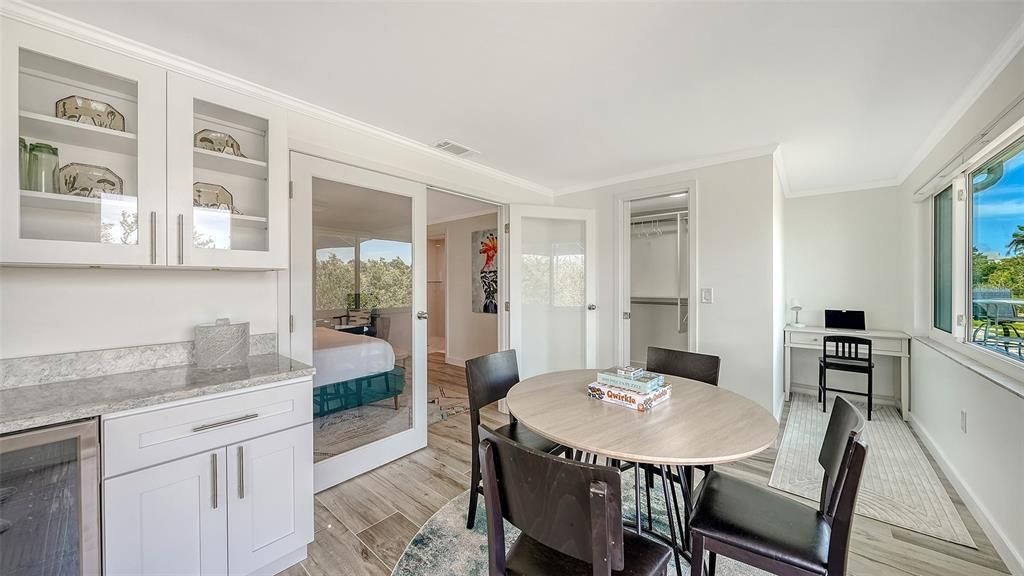 En Venta: $750,000 (2 camas, 2 baños, 1449 Pies cuadrados)