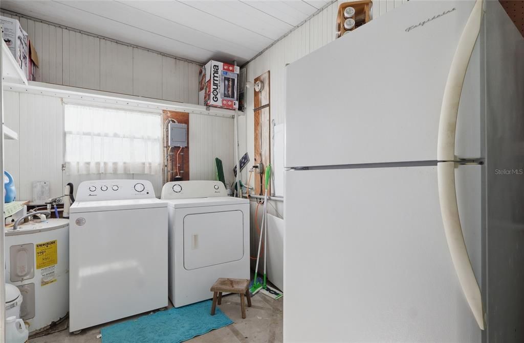 На продажу: $135,000 (2 спален, 2 ванн, 1018 Квадратных фут)