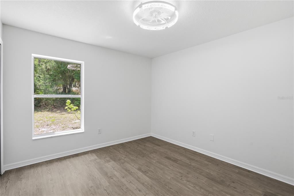 Activo con contrato: $268,990 (3 camas, 2 baños, 1184 Pies cuadrados)