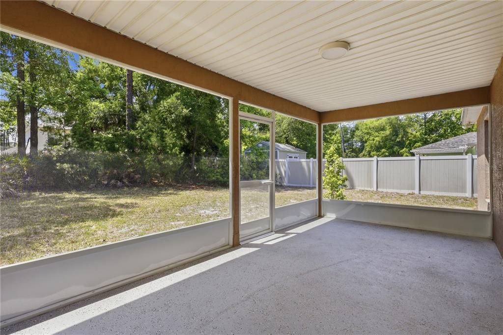Activo con contrato: $268,990 (3 camas, 2 baños, 1184 Pies cuadrados)