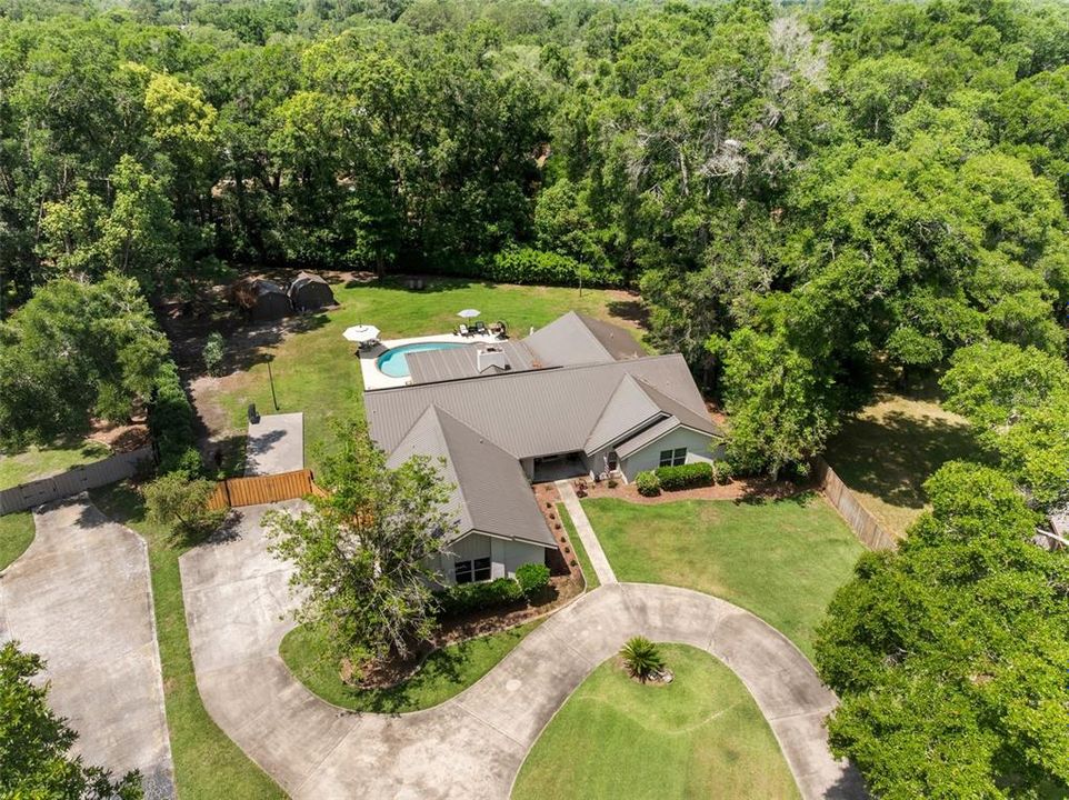 For Sale: $659,000 (4 beds, 2 baths, 3292 Square Feet)
