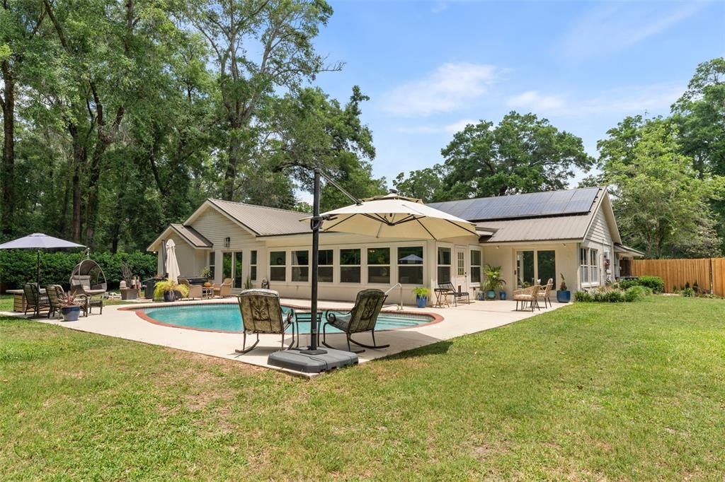 For Sale: $659,000 (4 beds, 2 baths, 3292 Square Feet)