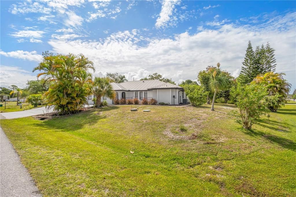 En Venta: $469,900 (6 camas, 3 baños, 2941 Pies cuadrados)