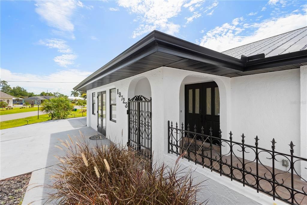En Venta: $469,900 (6 camas, 3 baños, 2941 Pies cuadrados)
