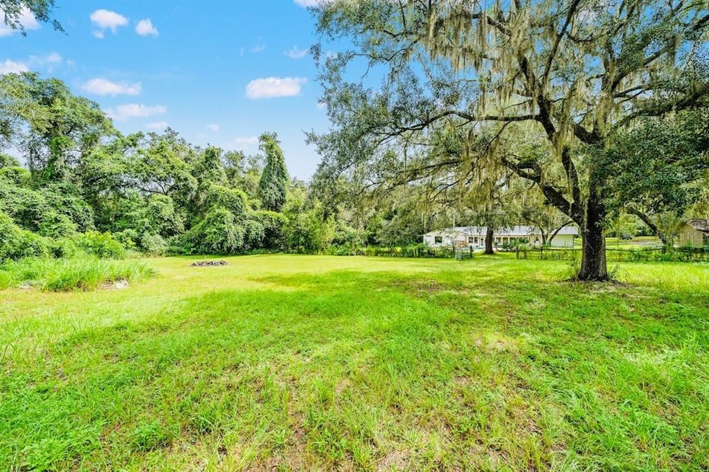 На продажу: $639,900 (4 спален, 2 ванн, 3136 Квадратных фут)