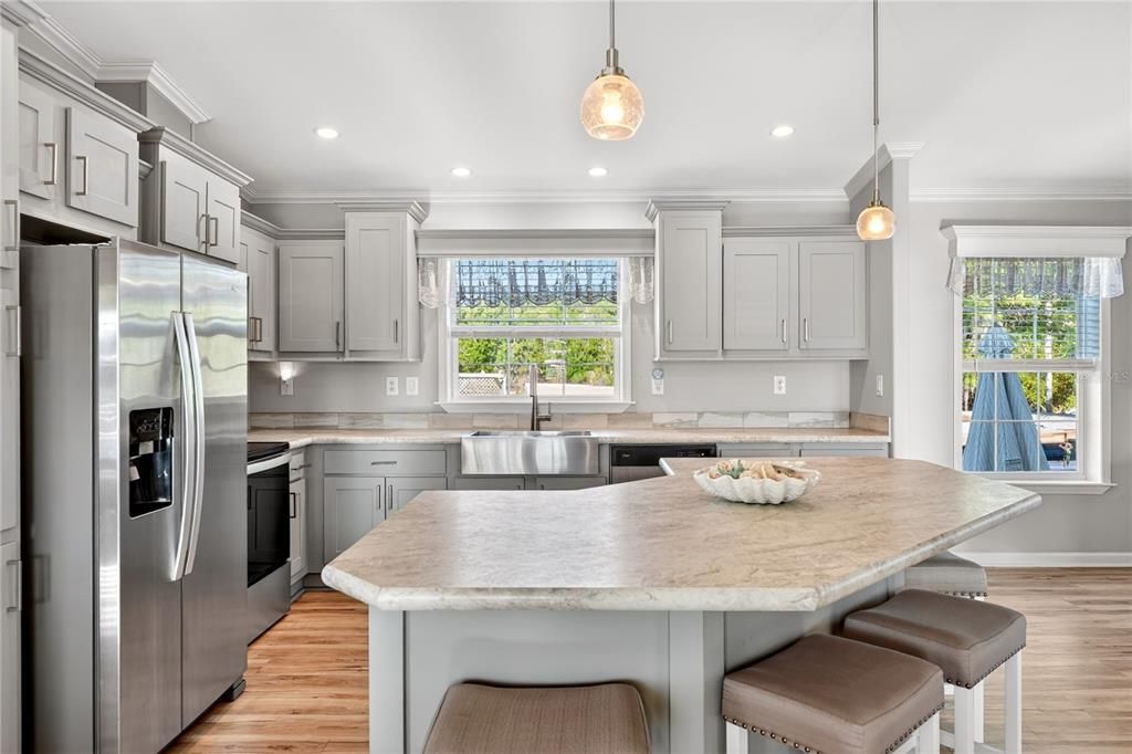 For Sale: $335,000 (3 beds, 2 baths, 1235 Square Feet)