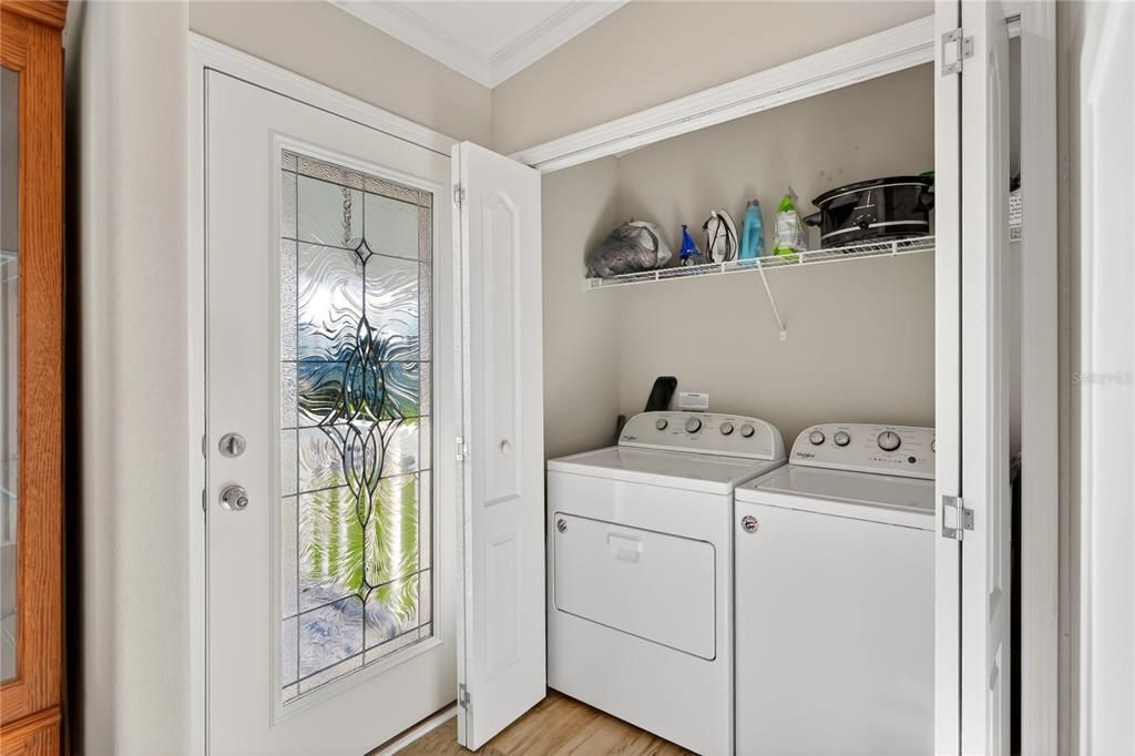 For Sale: $335,000 (3 beds, 2 baths, 1235 Square Feet)