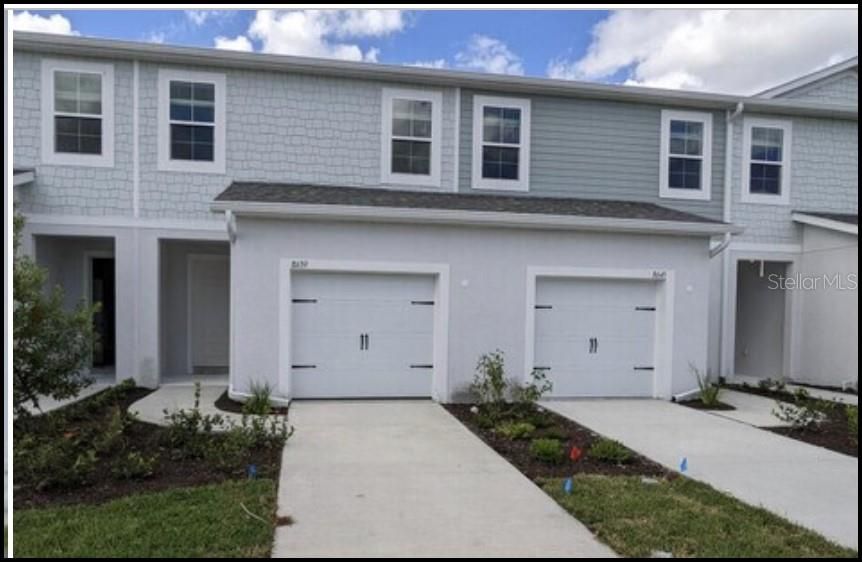Recently Rented: $2,300 (3 beds, 2 baths, 1822 Square Feet)