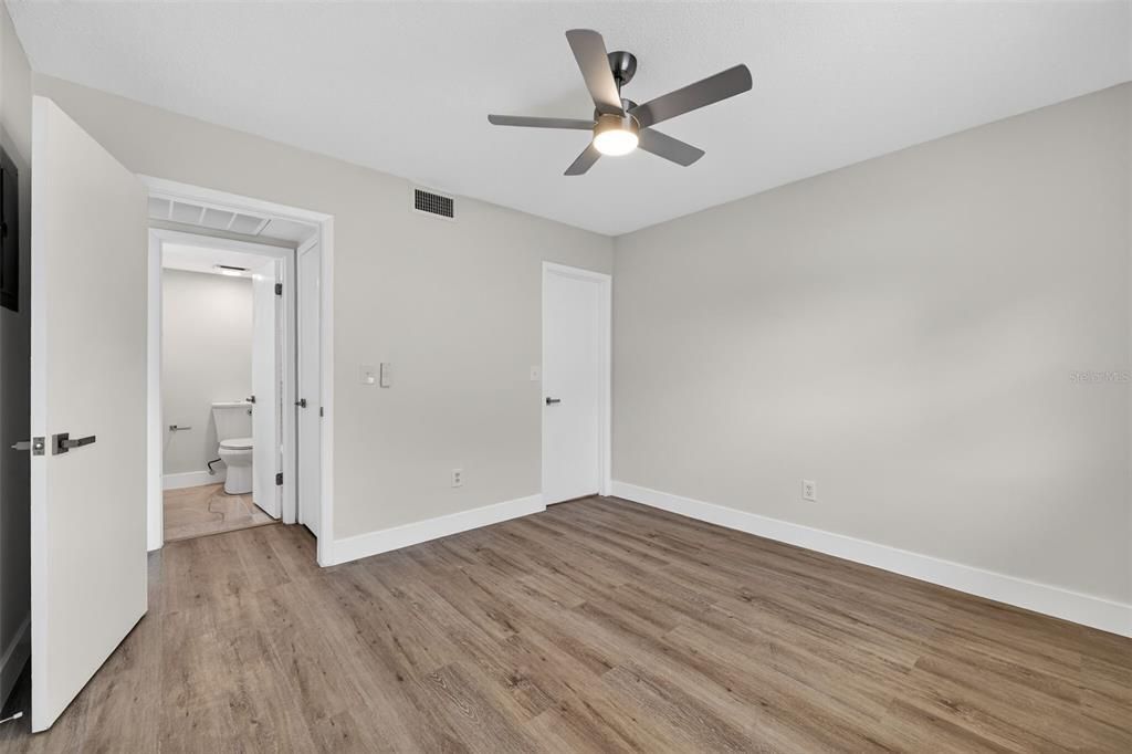 For Rent: $1,650 (2 beds, 2 baths, 1072 Square Feet)