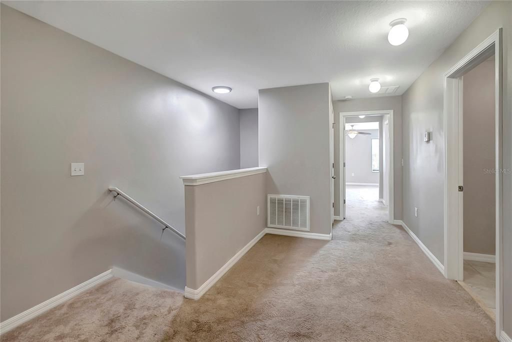 For Sale: $227,500 (2 beds, 2 baths, 1507 Square Feet)