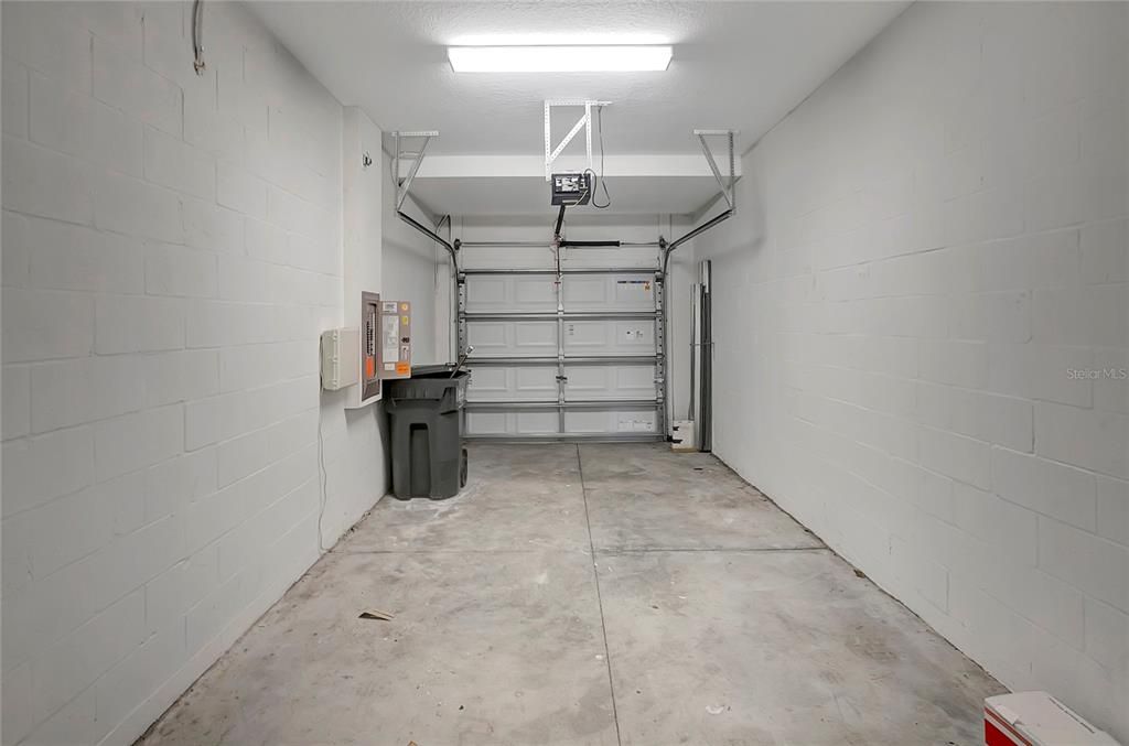 For Sale: $227,500 (2 beds, 2 baths, 1507 Square Feet)