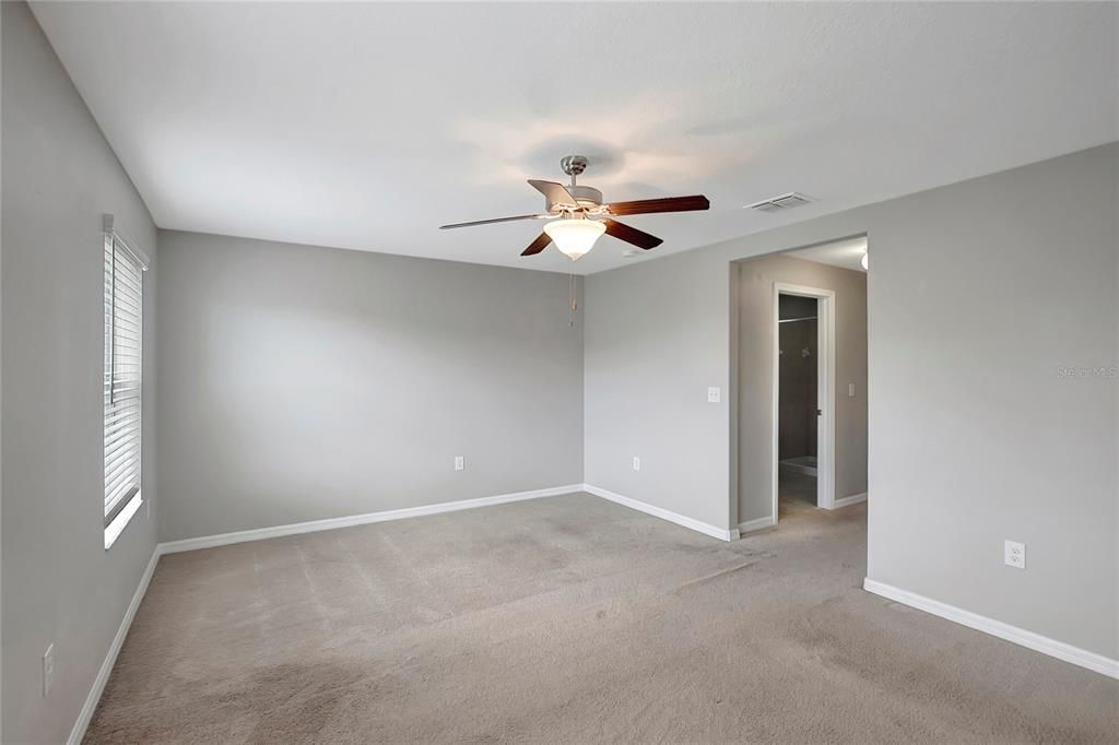 For Sale: $227,500 (2 beds, 2 baths, 1507 Square Feet)