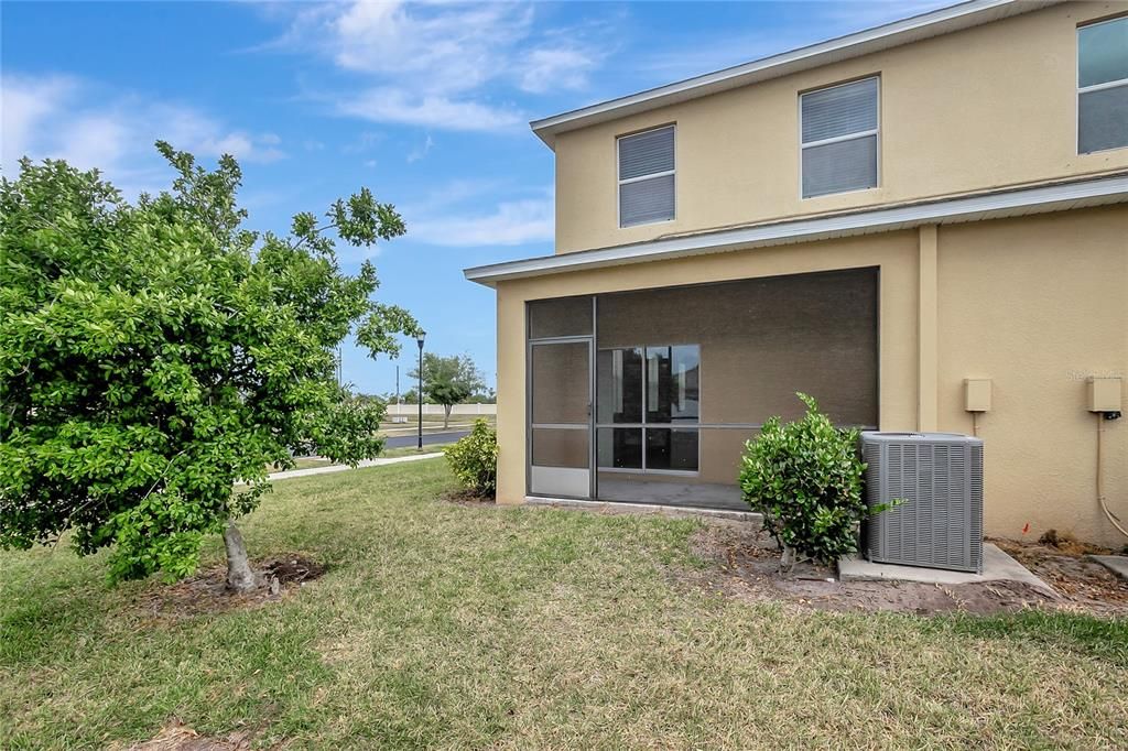 For Sale: $227,500 (2 beds, 2 baths, 1507 Square Feet)