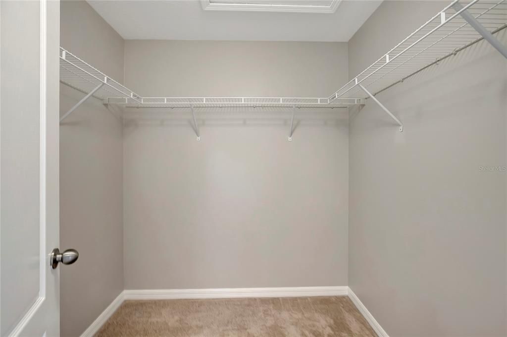 For Sale: $227,500 (2 beds, 2 baths, 1507 Square Feet)
