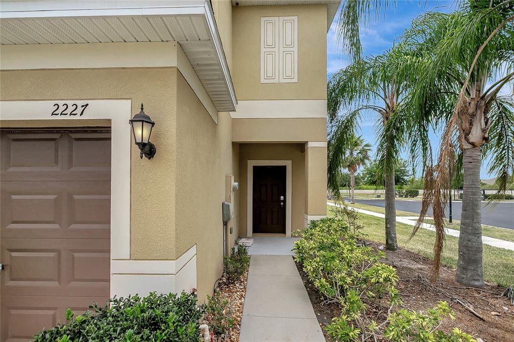 For Sale: $227,500 (2 beds, 2 baths, 1507 Square Feet)