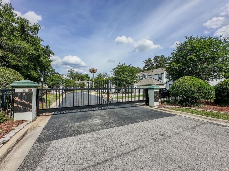 For Sale: $148,900 (2 beds, 2 baths, 1190 Square Feet)