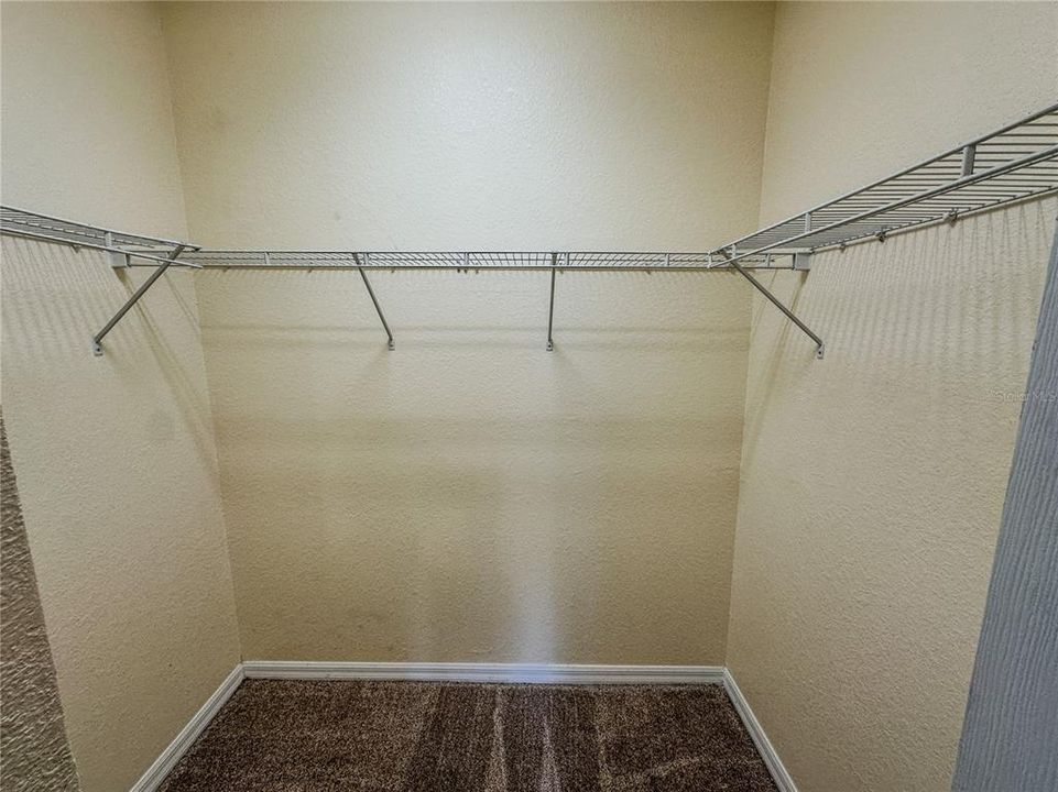 For Sale: $148,900 (2 beds, 2 baths, 1190 Square Feet)