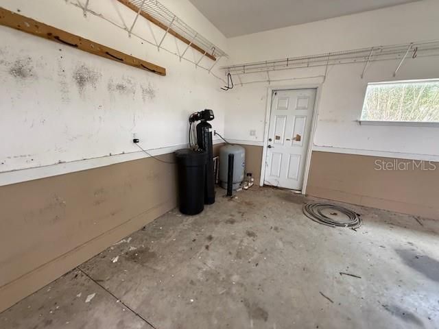 Activo con contrato: $799,900 (4 camas, 4 baños, 3859 Pies cuadrados)