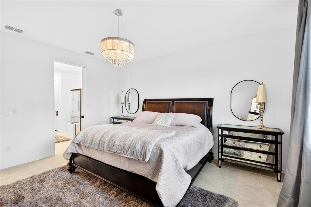 For Sale: $649,999 (2 beds, 2 baths, 1891 Square Feet)