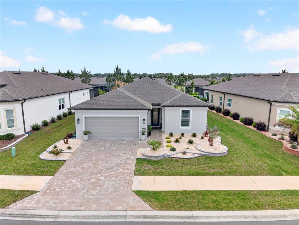 For Sale: $649,999 (2 beds, 2 baths, 1891 Square Feet)