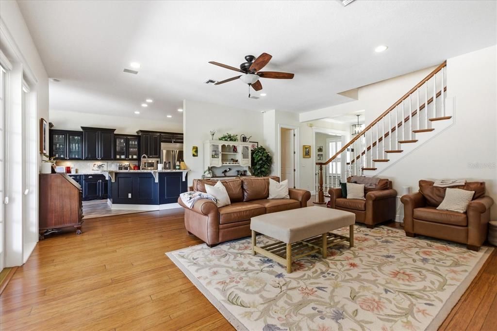 Active With Contract: $1,475,000 (6 beds, 4 baths, 4027 Square Feet)
