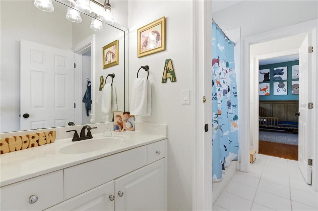 Active With Contract: $1,475,000 (6 beds, 4 baths, 4027 Square Feet)