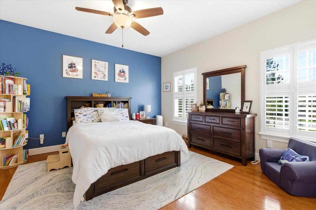 Active With Contract: $1,475,000 (6 beds, 4 baths, 4027 Square Feet)