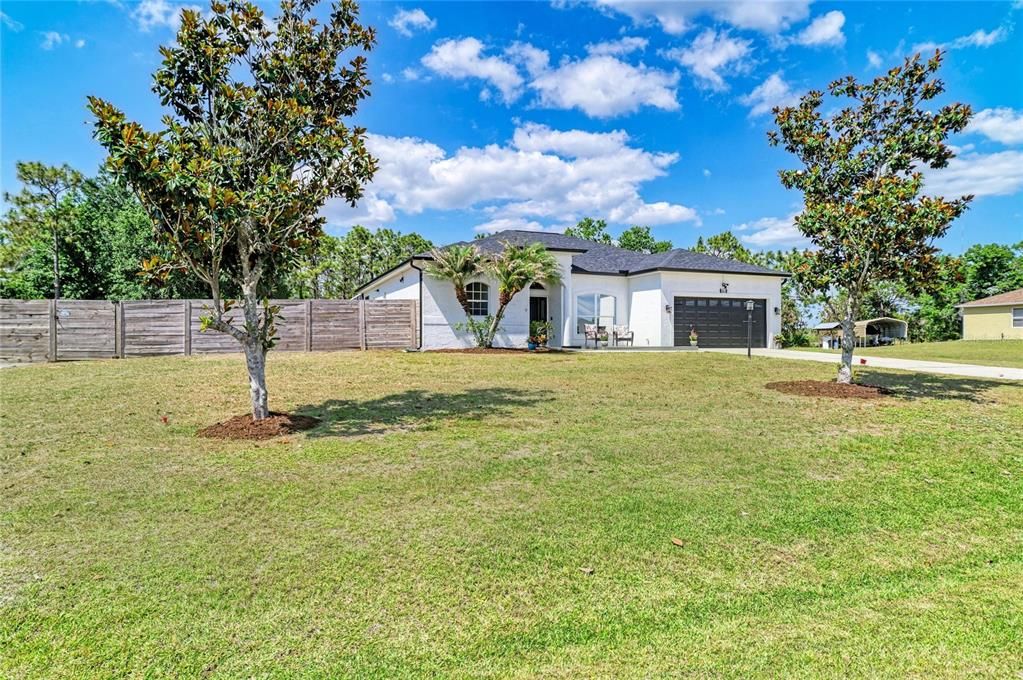 En Venta: $649,000 (4 camas, 3 baños, 2308 Pies cuadrados)