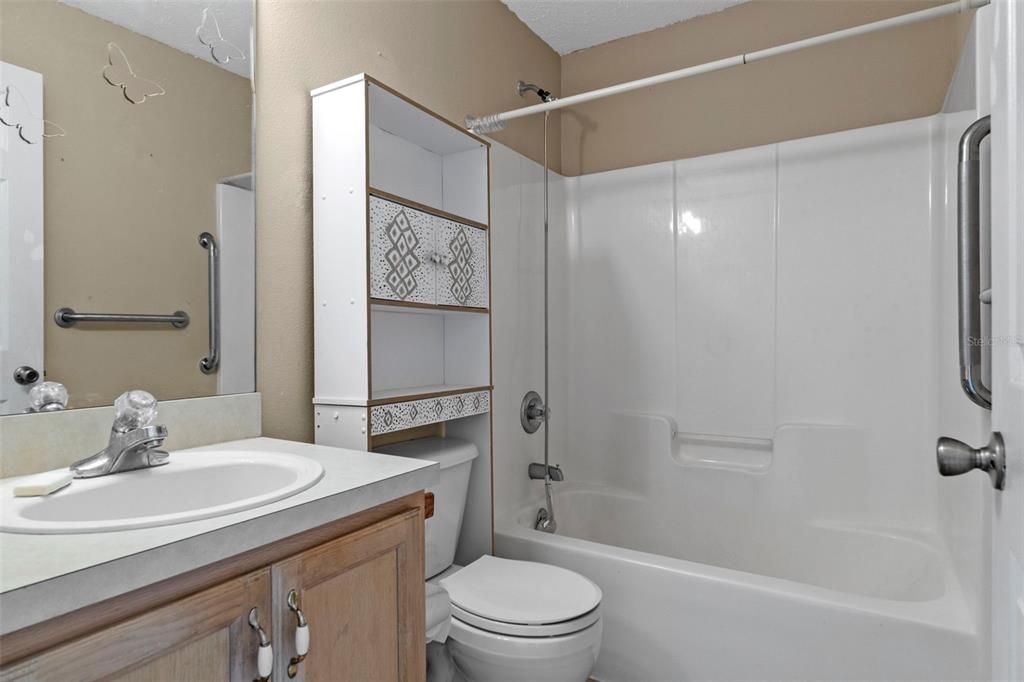En Venta: $209,900 (3 camas, 2 baños, 1172 Pies cuadrados)