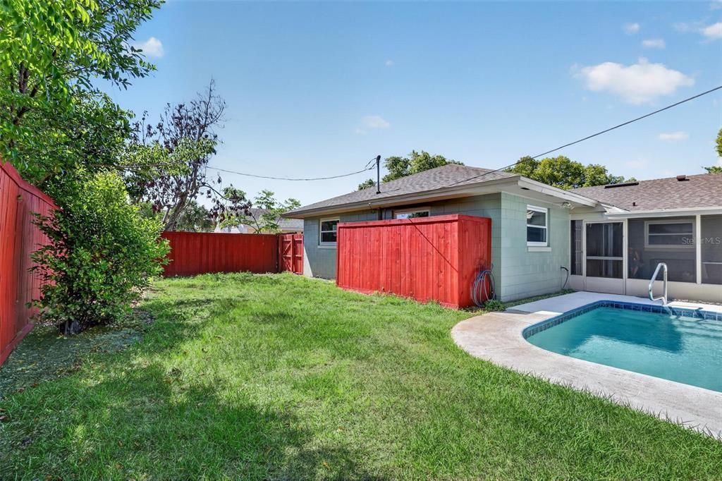 For Sale: $495,000 (4 beds, 2 baths, 1807 Square Feet)