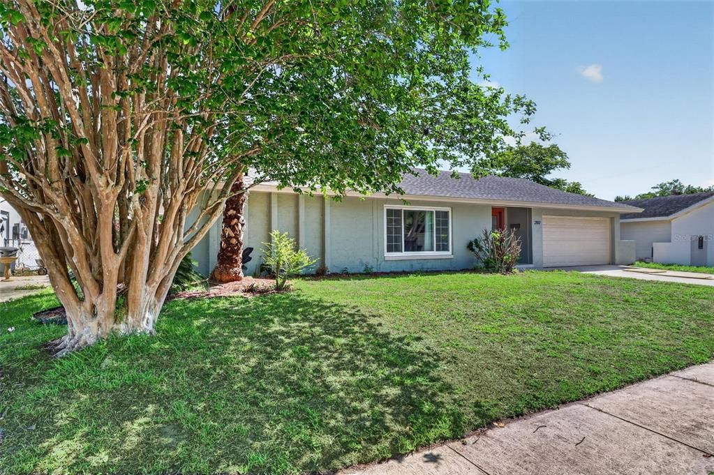For Sale: $495,000 (4 beds, 2 baths, 1807 Square Feet)