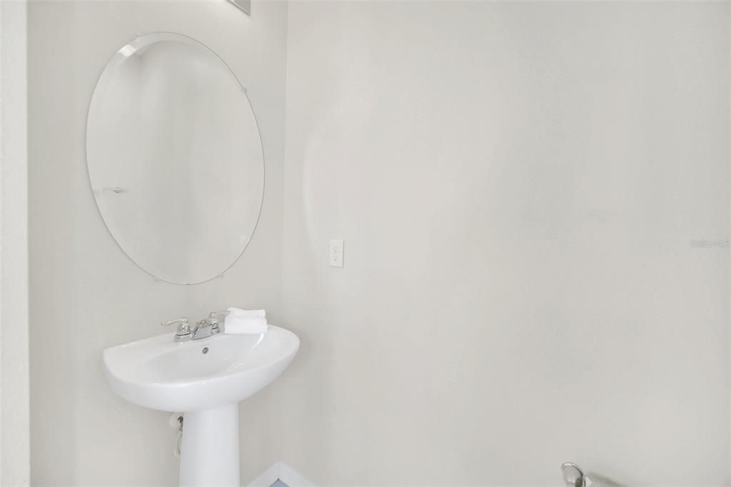 В аренду: $4,200 (7 спален, 6 ванн, 3401 Квадратных фут)