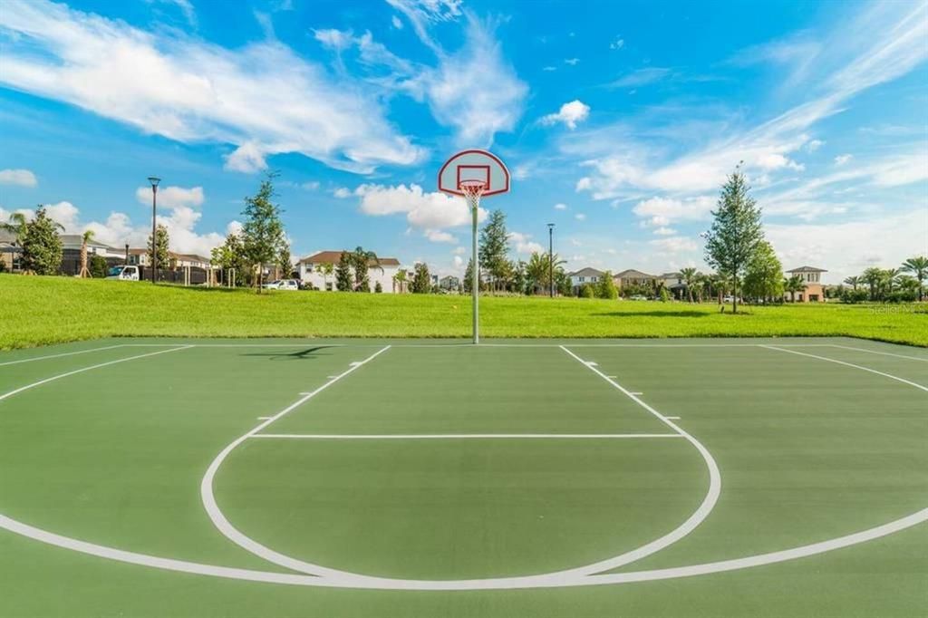 В аренду: $4,200 (7 спален, 6 ванн, 3401 Квадратных фут)
