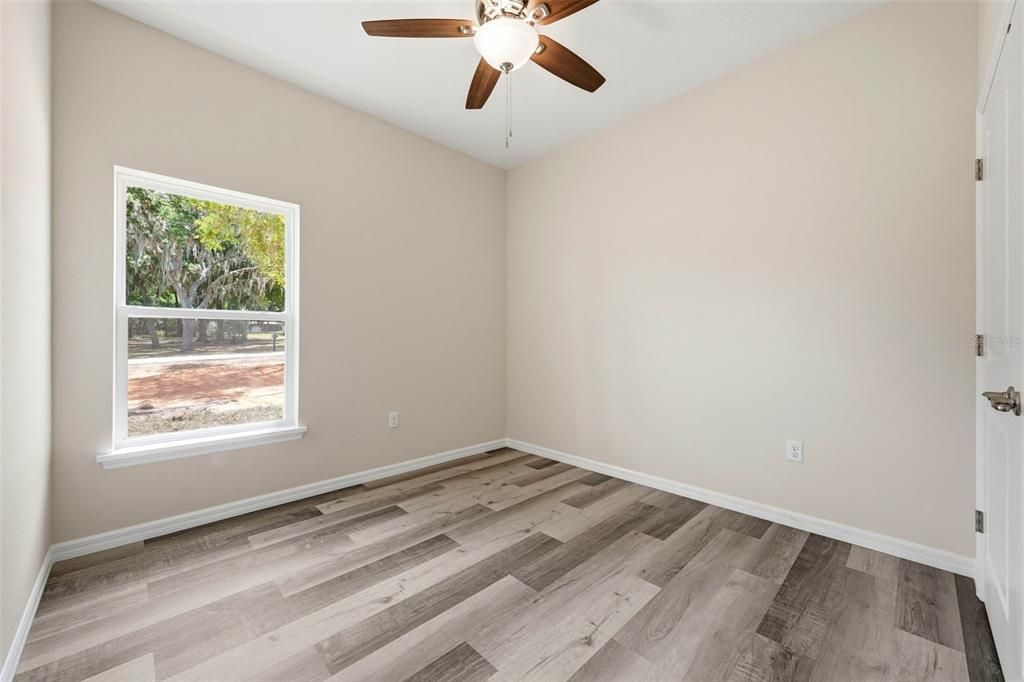 For Sale: $369,900 (4 beds, 2 baths, 1645 Square Feet)