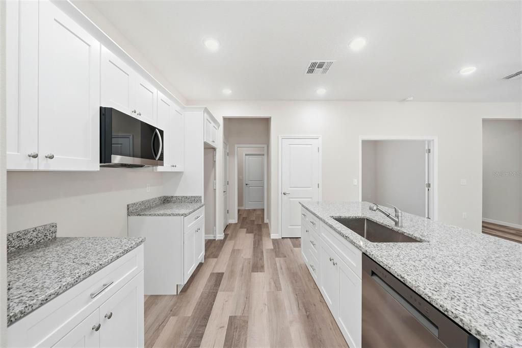 For Sale: $369,900 (4 beds, 2 baths, 1645 Square Feet)