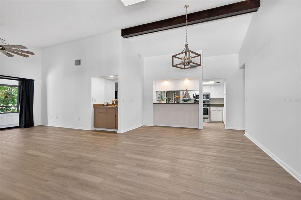 En Venta: $235,900 (2 camas, 2 baños, 1436 Pies cuadrados)