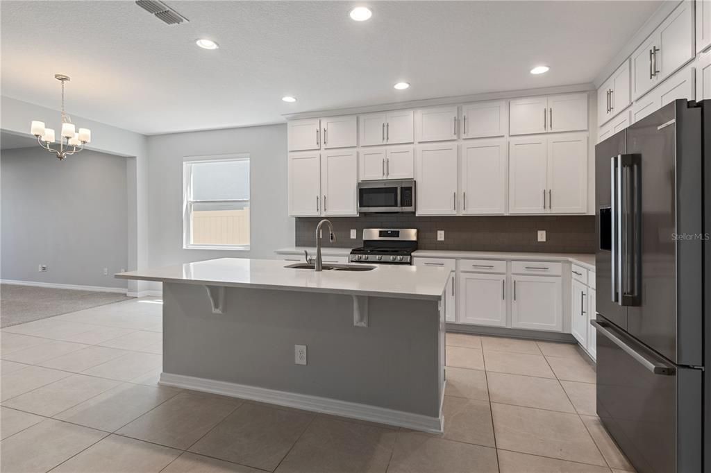 For Sale: $724,900 (4 beds, 4 baths, 2852 Square Feet)