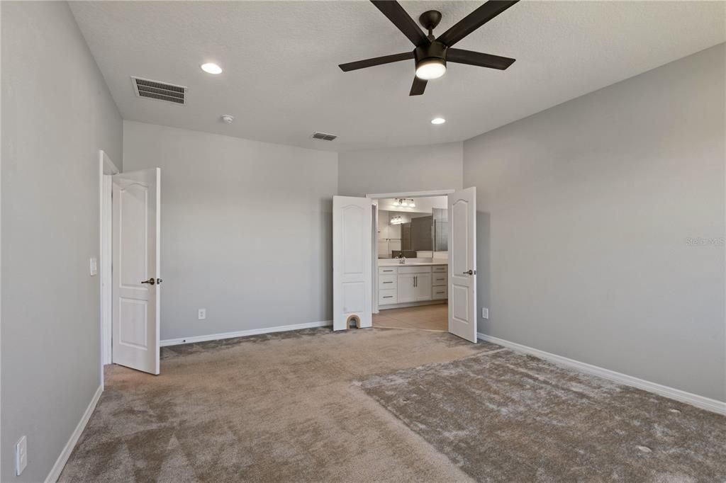For Sale: $724,900 (4 beds, 4 baths, 2852 Square Feet)