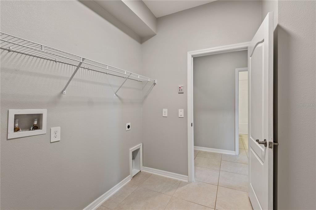 For Sale: $724,900 (4 beds, 4 baths, 2852 Square Feet)