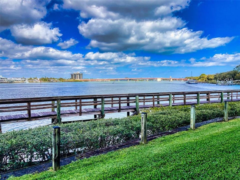 For Rent: $2,800 (2 beds, 2 baths, 1068 Square Feet)