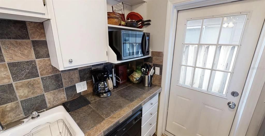 For Sale: $599,900 (4 beds, 0 baths, 1560 Square Feet)