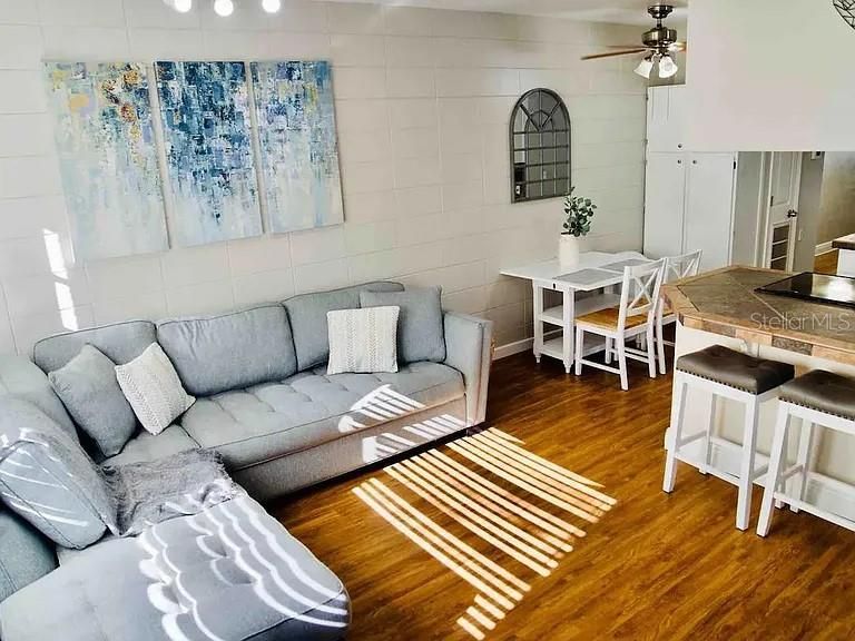 For Sale: $599,900 (4 beds, 0 baths, 1560 Square Feet)